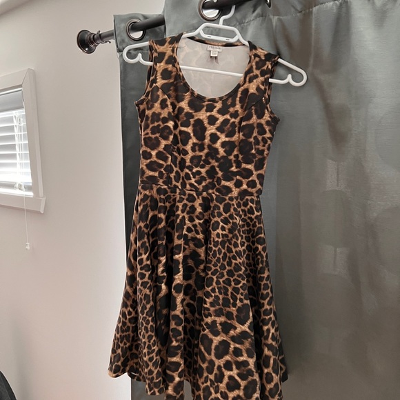 Casual dress - Picture 1 of 1